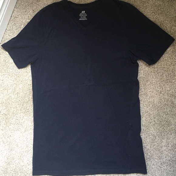 H&M T-shirt - Picture 1 of 4